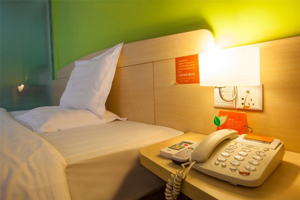 7Days Inn Shanghai Lujiazui Xangai Quarto foto